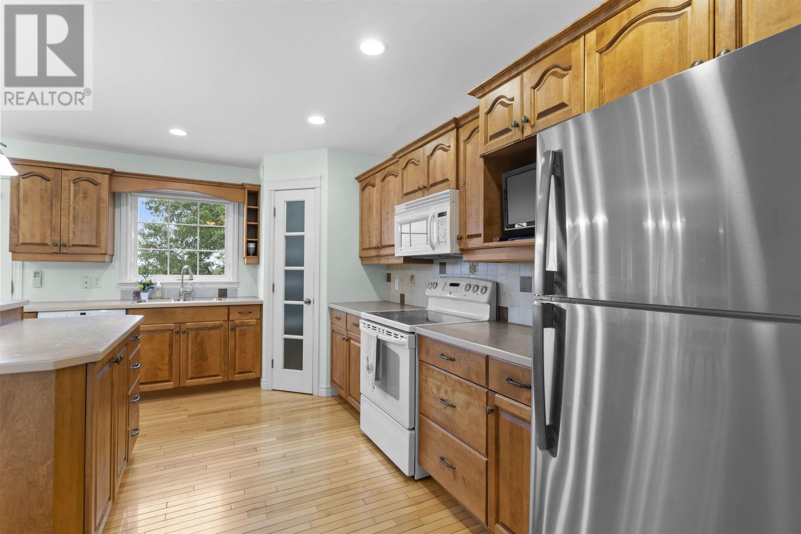 10 Southway Crescent, Charlottetown, Prince Edward Island  C1E 2K4 - Photo 6 - 202521744