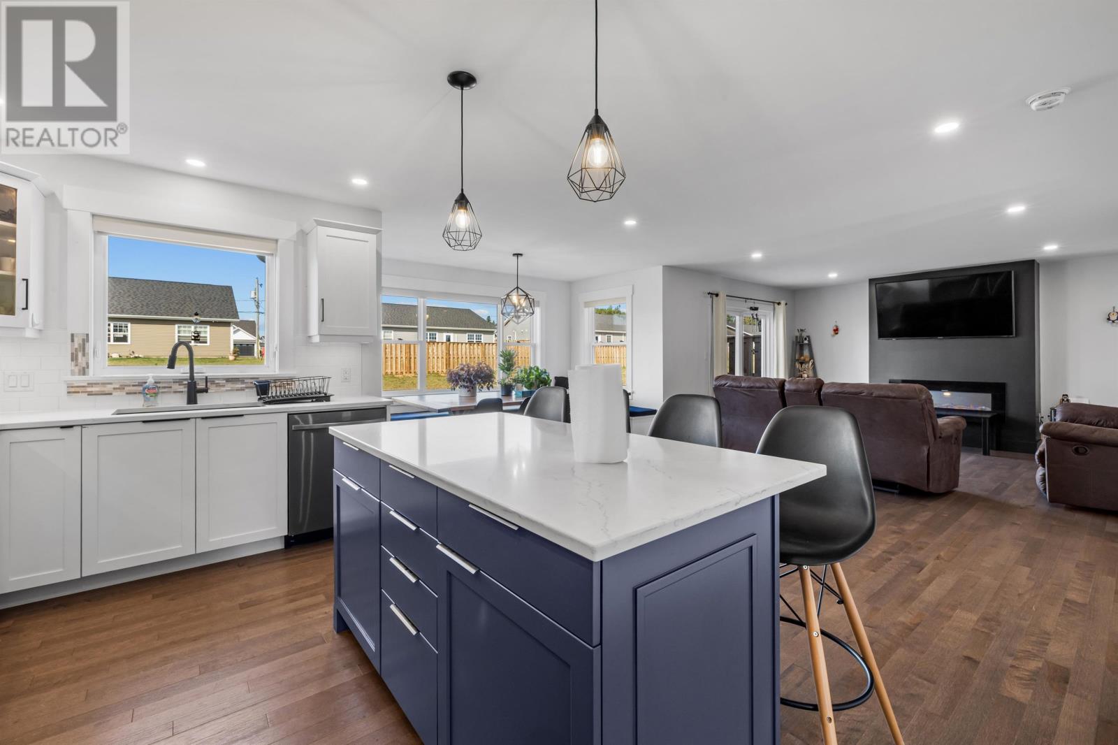 35 East Royalty Road, Charlottetown, Prince Edward Island  C0A 0V6 - Photo 16 - 202522065