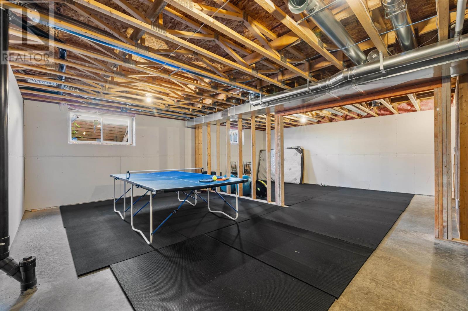 35 East Royalty Road, Charlottetown, Prince Edward Island  C0A 0V6 - Photo 44 - 202522065