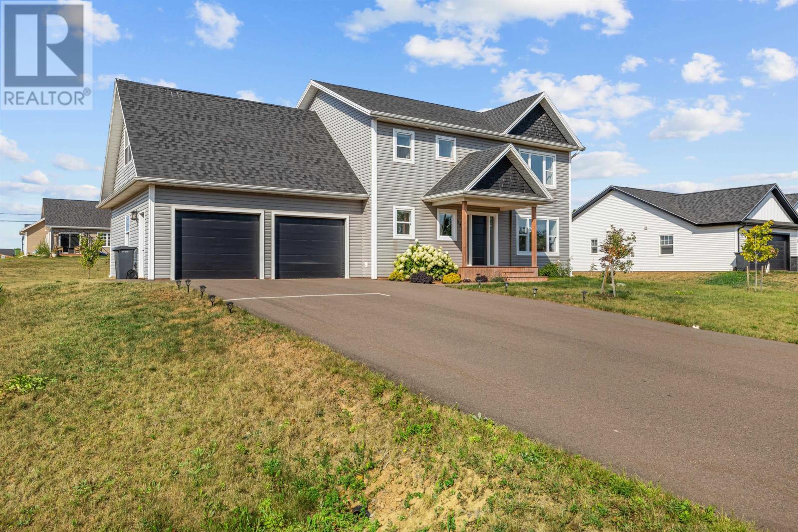 35 East Royalty Road, Charlottetown, Prince Edward Island  C0A 0V6 - Photo 7 - 202522065