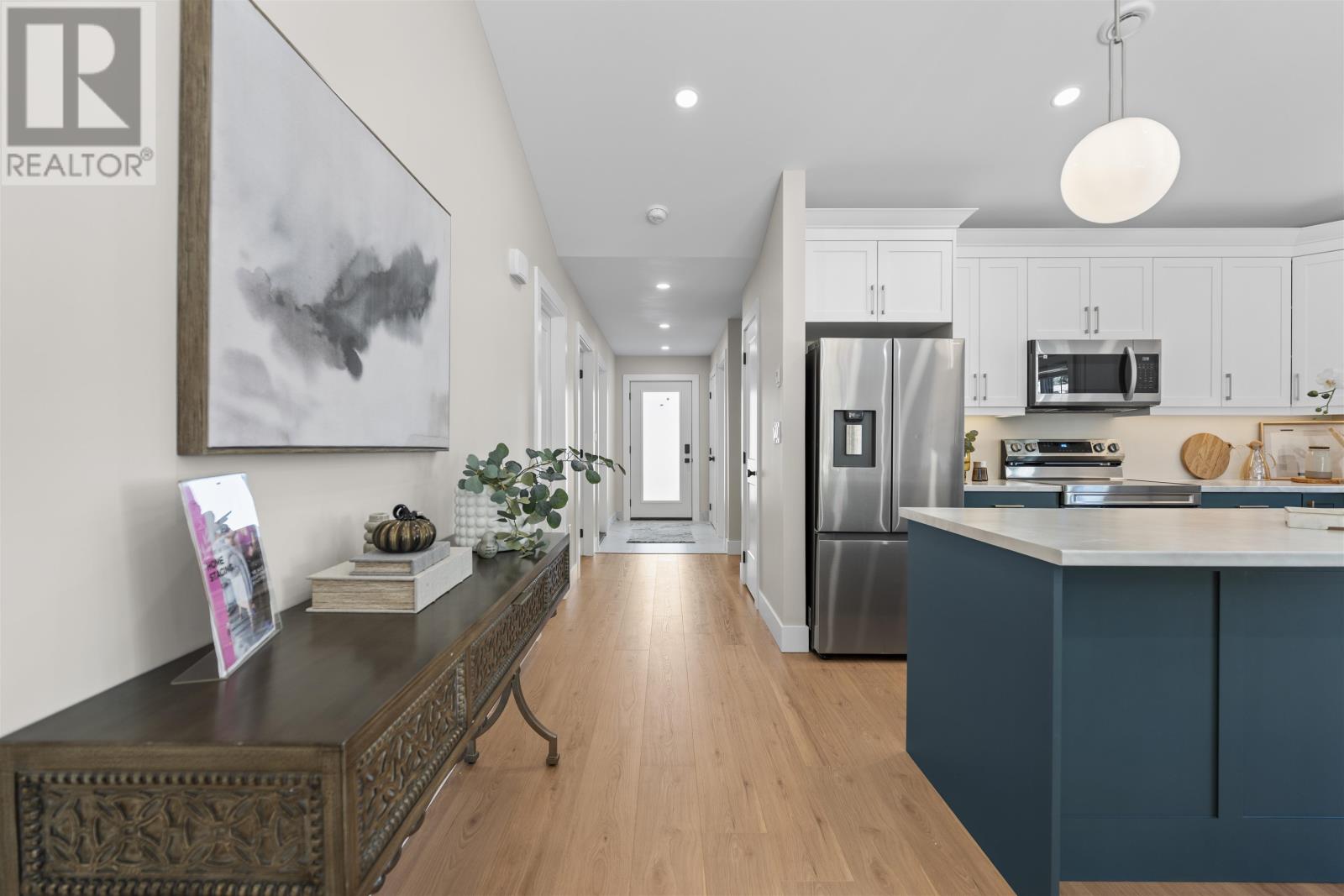 86 St. Clair Street, Summerside, Prince Edward Island  C1N 0L2 - Photo 3 - 202522086