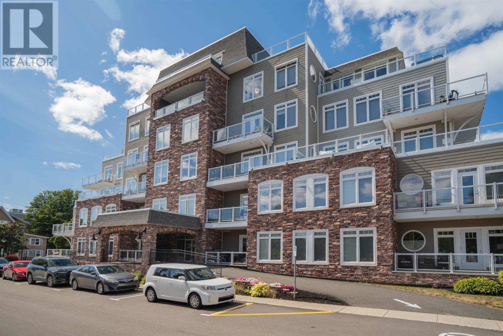 502 41 Richmond Street, The Rochford Condominiums, Charlottetown, Prince Edward Island  C1A 1H6 - Photo 1 - 202522288