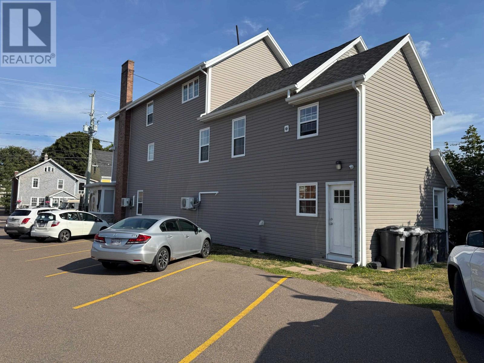 260 Grafton Street, Charlottetown, Prince Edward Island  C1A 1L5 - Photo 3 - 202522406
