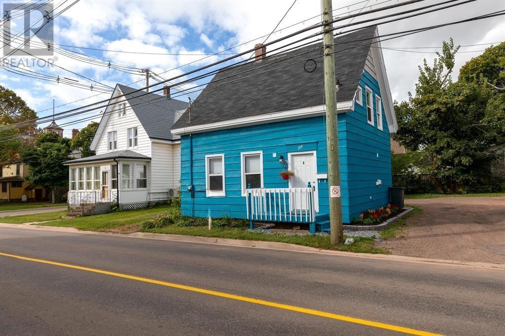 100 Granville Street, Summerside, Prince Edward Island  C1N 2Z6 - Photo 1 - 202522707