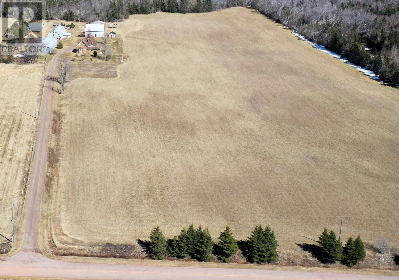 239 Ling Road, Winsloe North, Prince Edward Island  C1E 2T2 - Photo 2 - 202523215