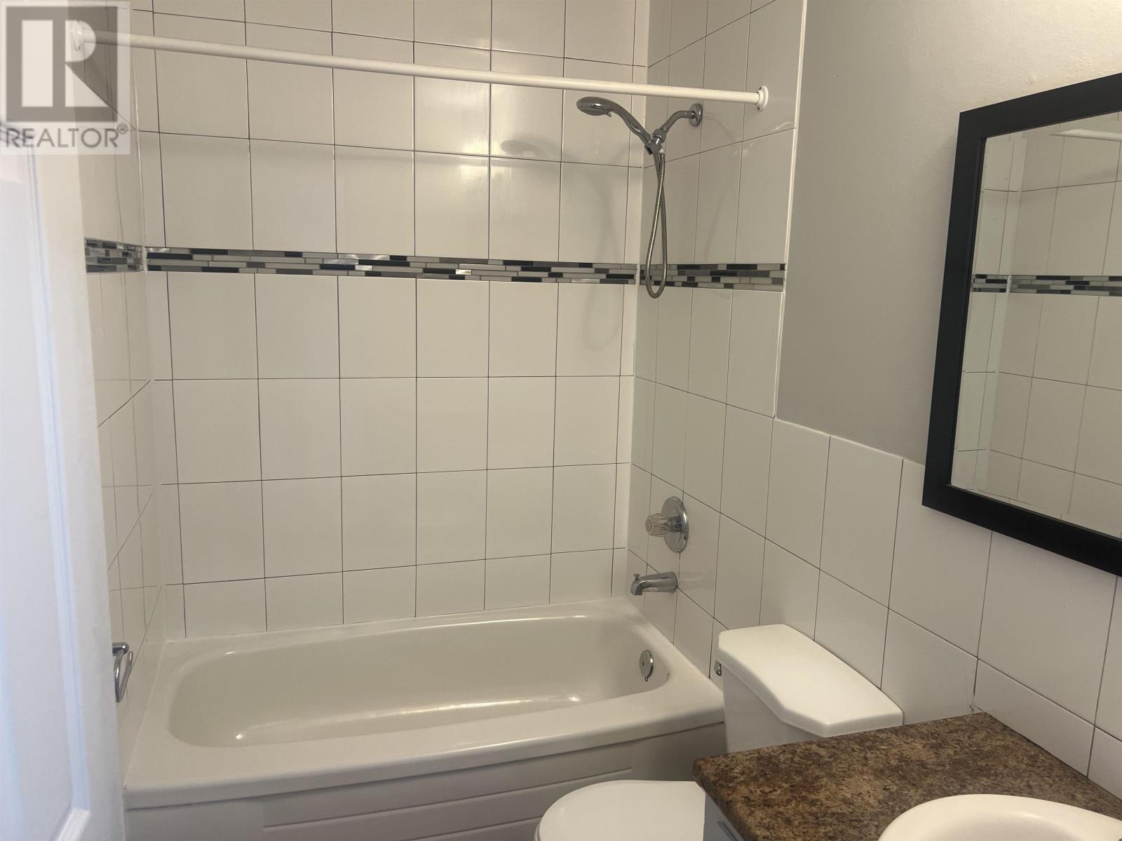 4 Elizabeth Crescent, Stratford, Prince Edward Island  C1B 1K4 - Photo 15 - 202523240