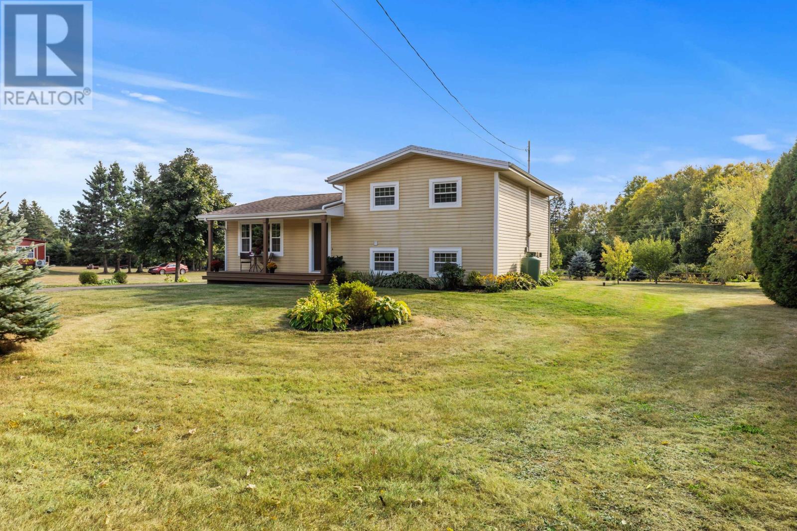 271 Fernwood Road, Bedeque And Area, Prince Edward Island  C0B 1C0 - Photo 2 - 202523511