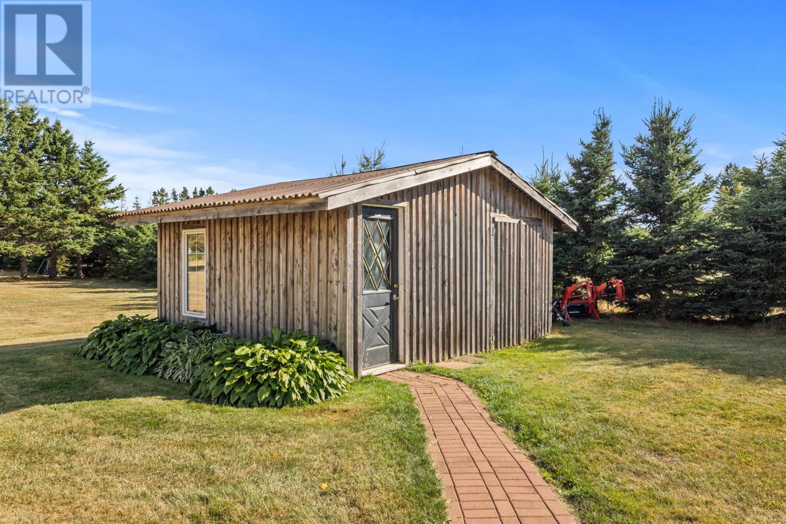 271 Fernwood Road, Bedeque And Area, Prince Edward Island  C0B 1C0 - Photo 31 - 202523511