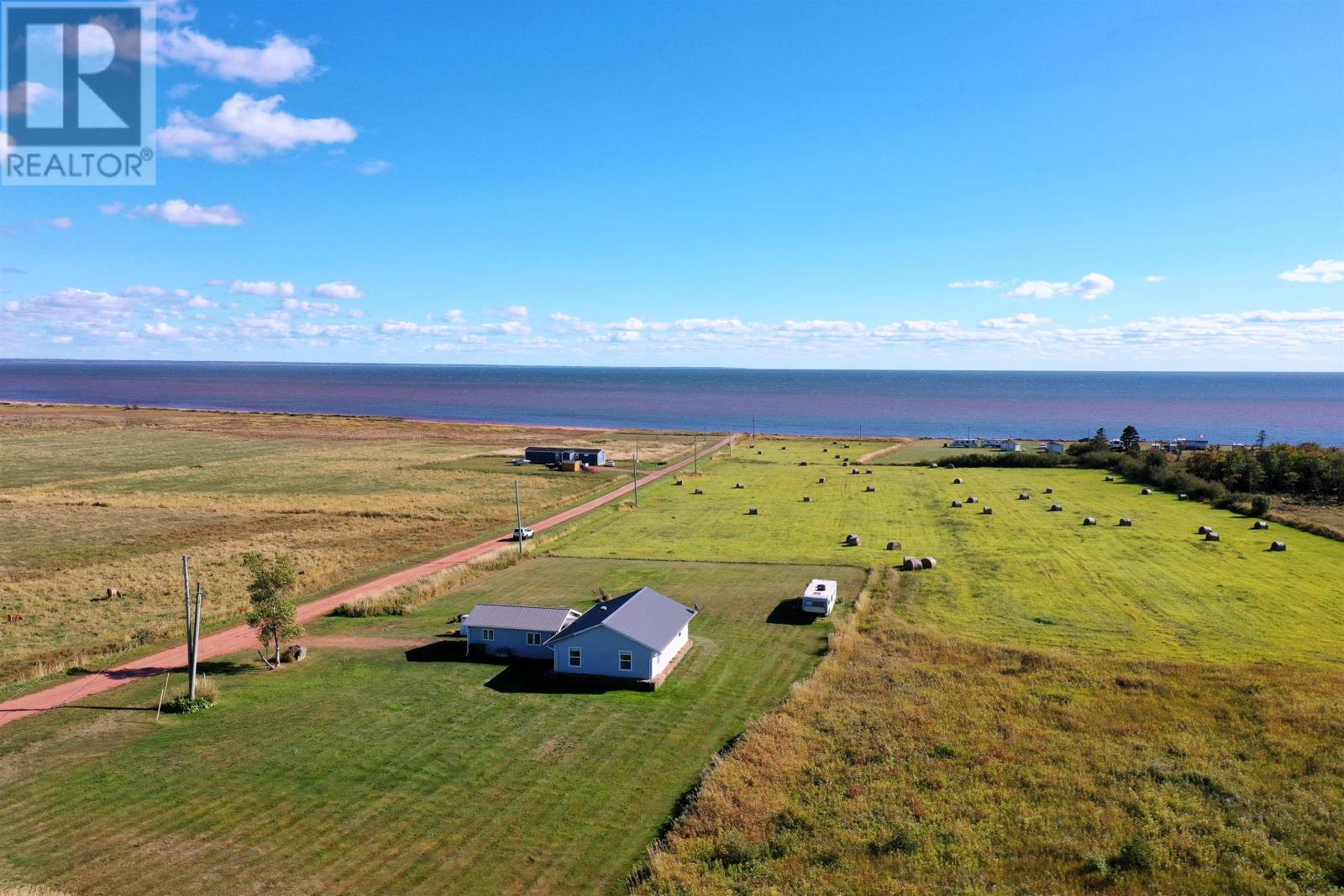 10 Sunset Road, Hebron, Prince Edward Island  C0B 1V0 - Photo 3 - 202523556