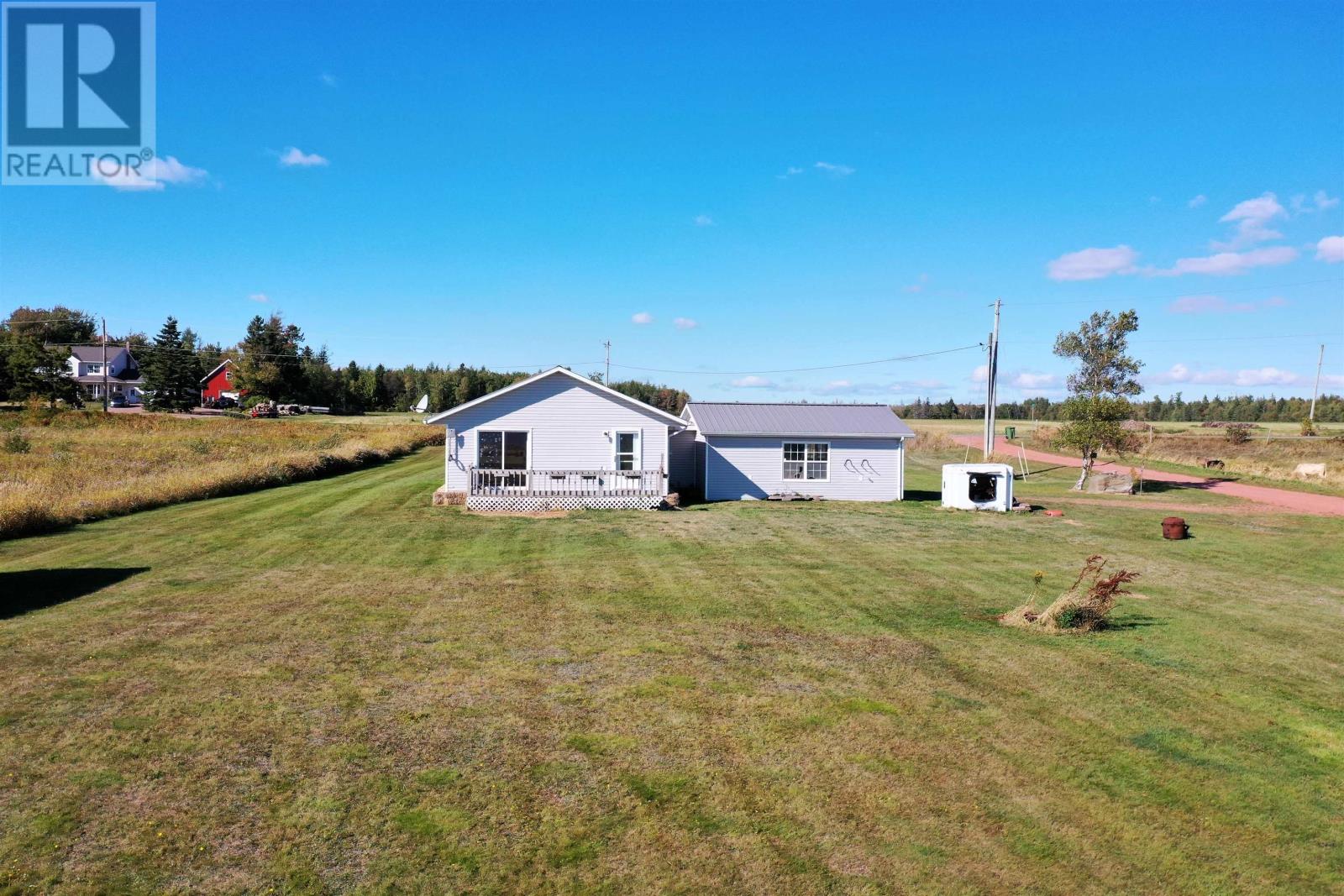 10 Sunset Road, Hebron, Prince Edward Island  C0B 1V0 - Photo 36 - 202523556