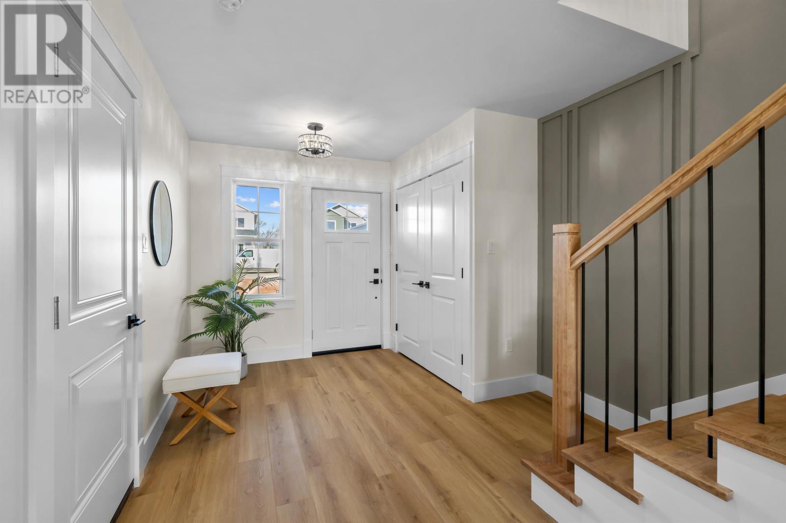 70 Samantha Lane, Cornwall, Prince Edward Island  C0A 1H0 - Photo 3 - 202523660