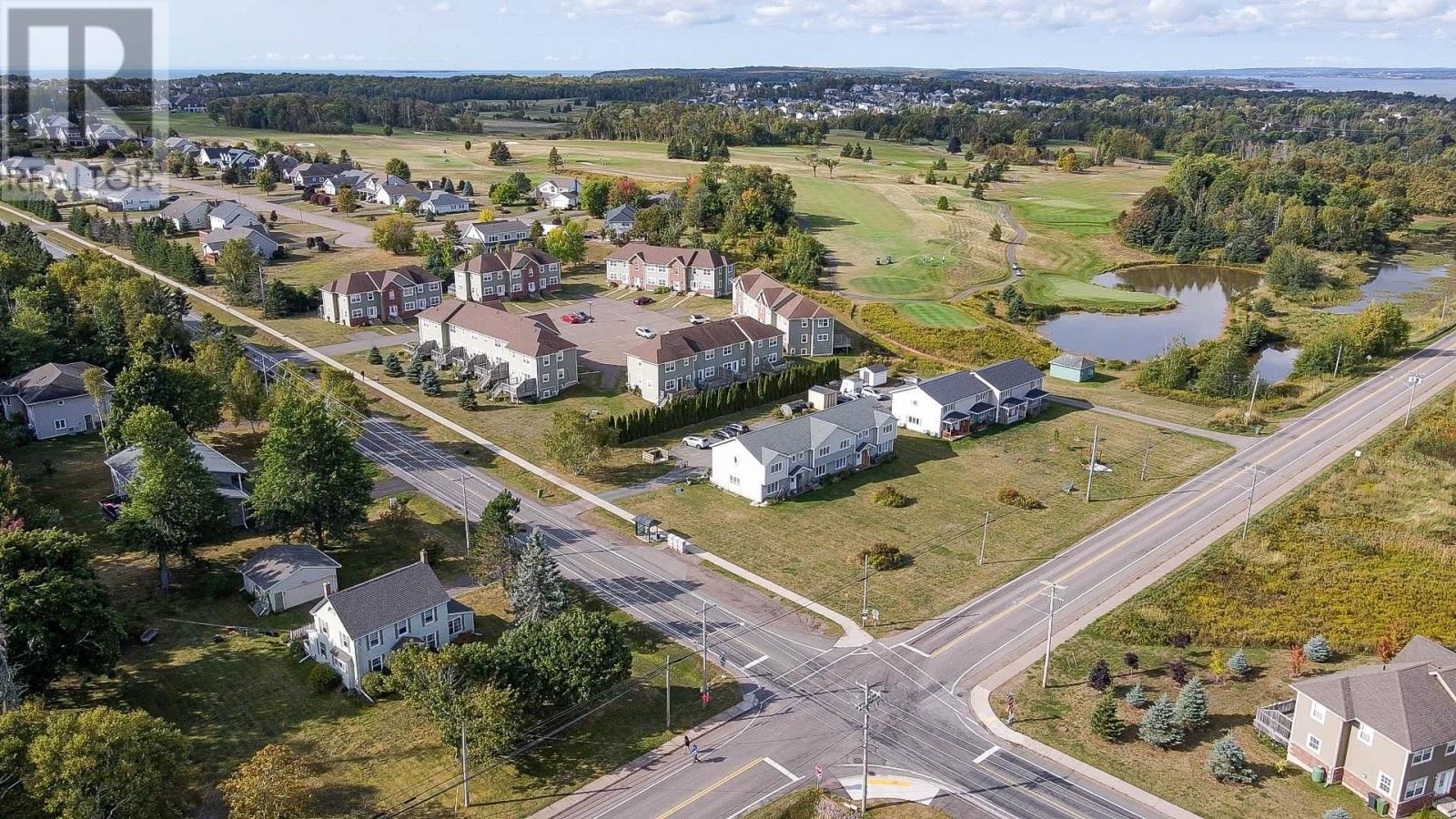 208 Stratford Road, Stratford, Prince Edward Island  C1B 1P6 - Photo 15 - 202523694