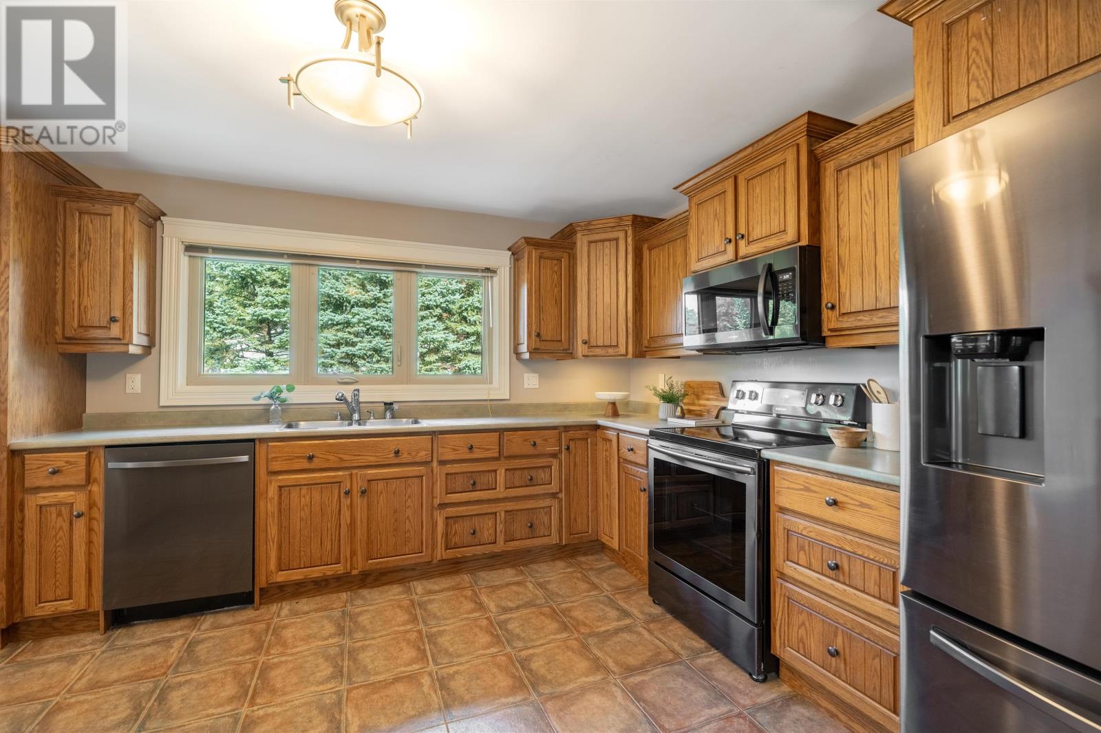 82 Goodwill Avenue, Charlottetown, Prince Edward Island  C1A 3E5 - Photo 20 - 202523740