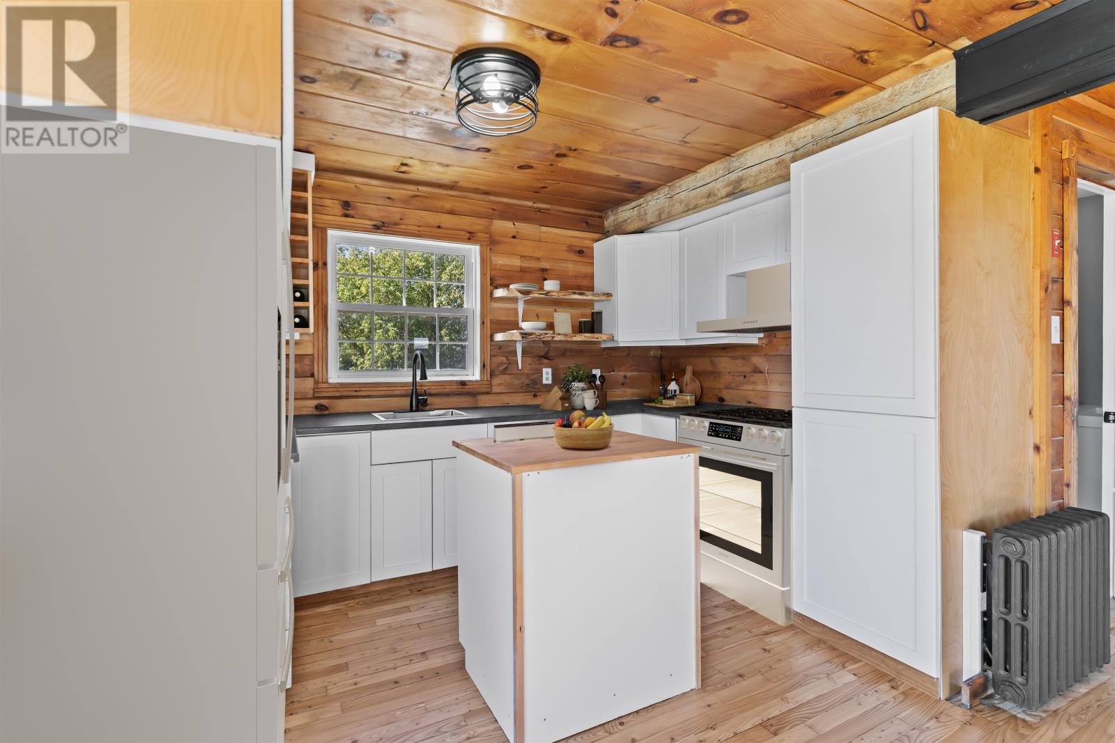 21 Bernault Road, Mont Carmel, Prince Edward Island  C0B 2E0 - Photo 12 - 202524123