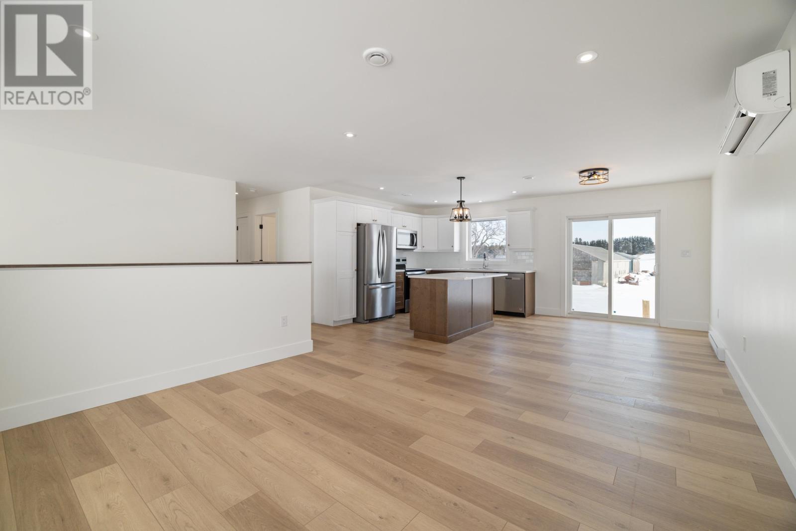 23 Pleasant View Drive, Donagh, Prince Edward Island  C1B 4H9 - Photo 7 - 202524214