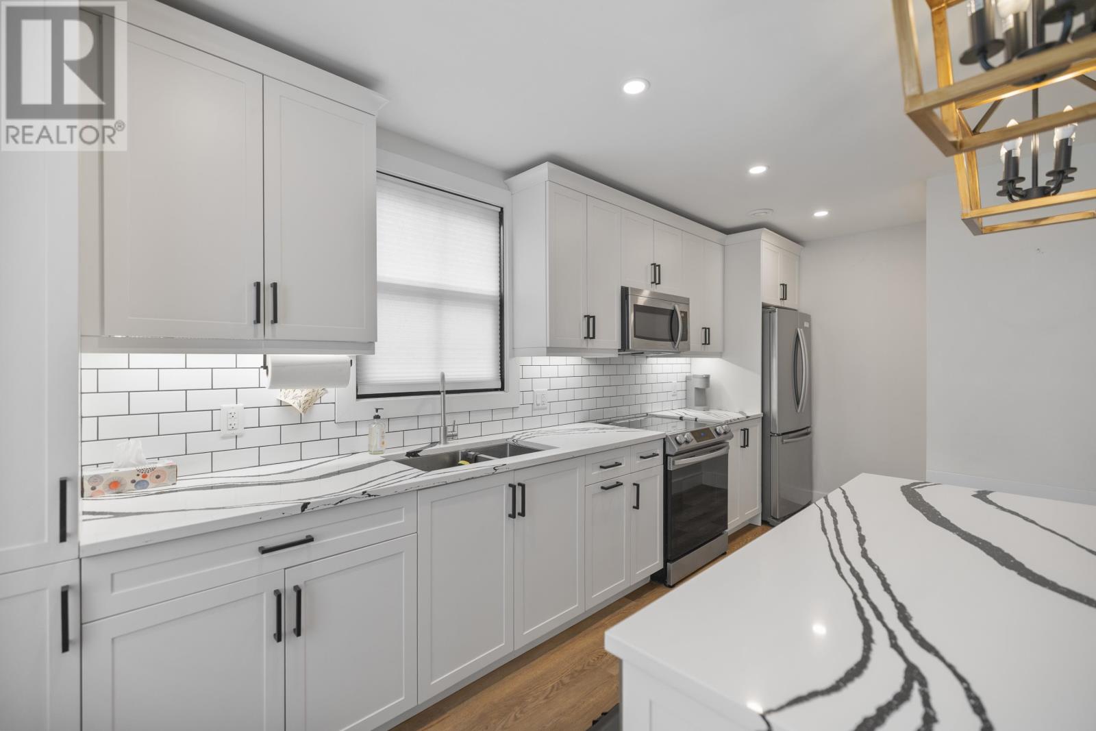 102 52 Sydney Street, Charlottetown, Prince Edward Island  C1A 1G2 - Photo 10 - 202524410