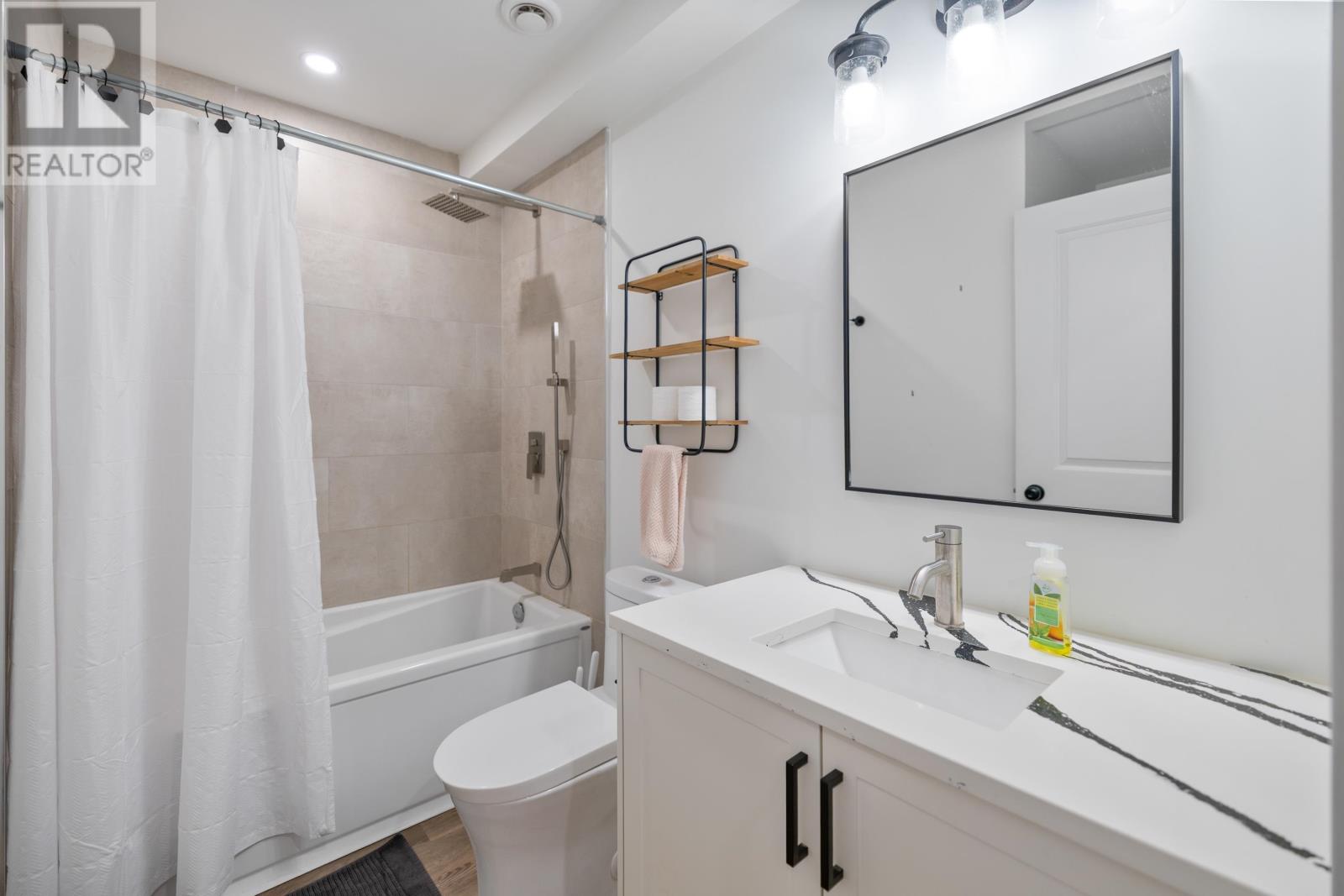 102 52 Sydney Street, Charlottetown, Prince Edward Island  C1A 1G2 - Photo 17 - 202524410