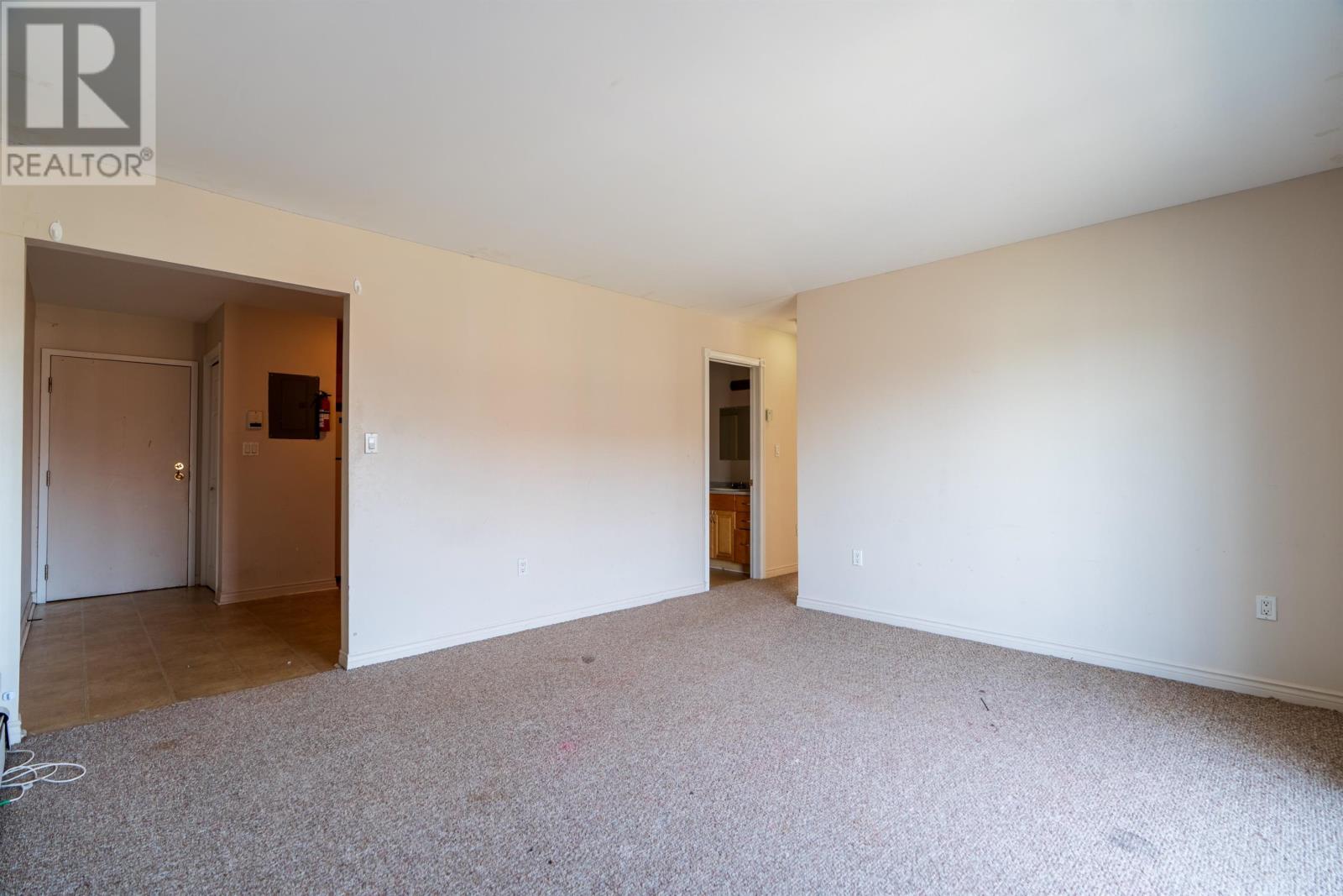 #202 11 Browns Court, Charlottetown, Prince Edward Island  C1A 9H3 - Photo 5 - 202524437