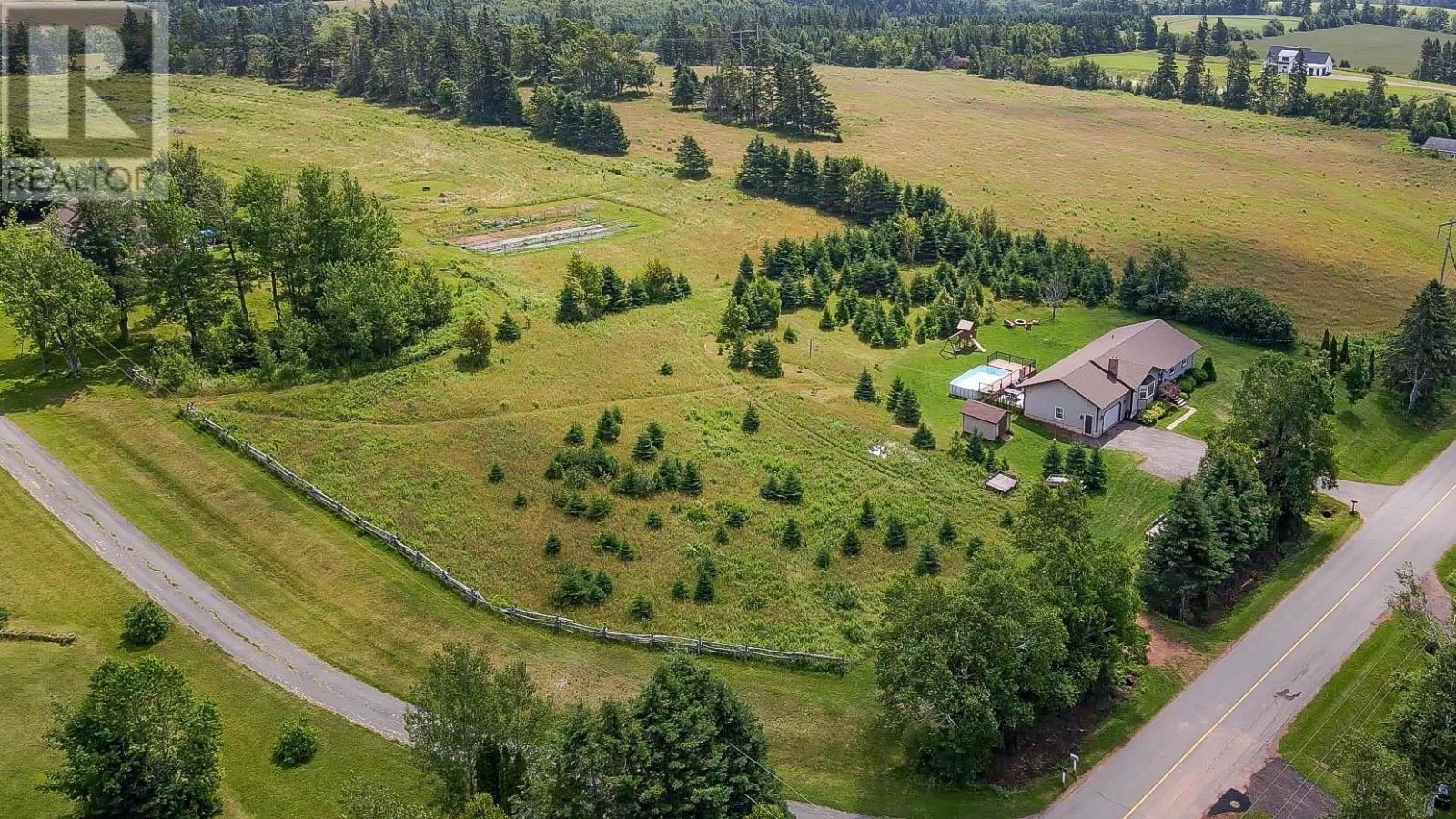 1900 Clarkin Road, Emyvale, Prince Edward Island  C0A 1Y0 - Photo 9 - 202524446