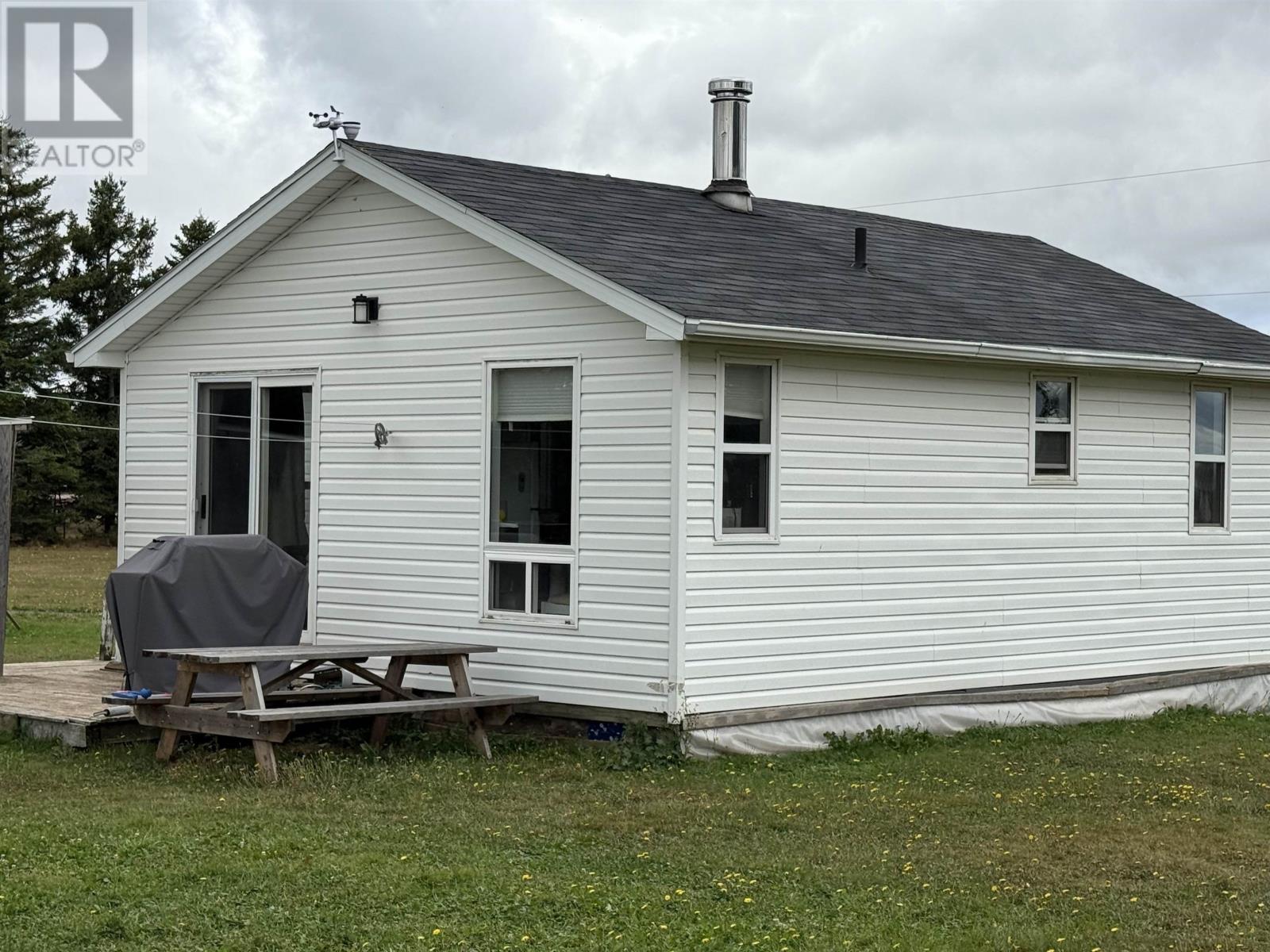 2491 Horne Cross Road, Brackley, Prince Edward Island  C1E 2S2 - Photo 3 - 202524534