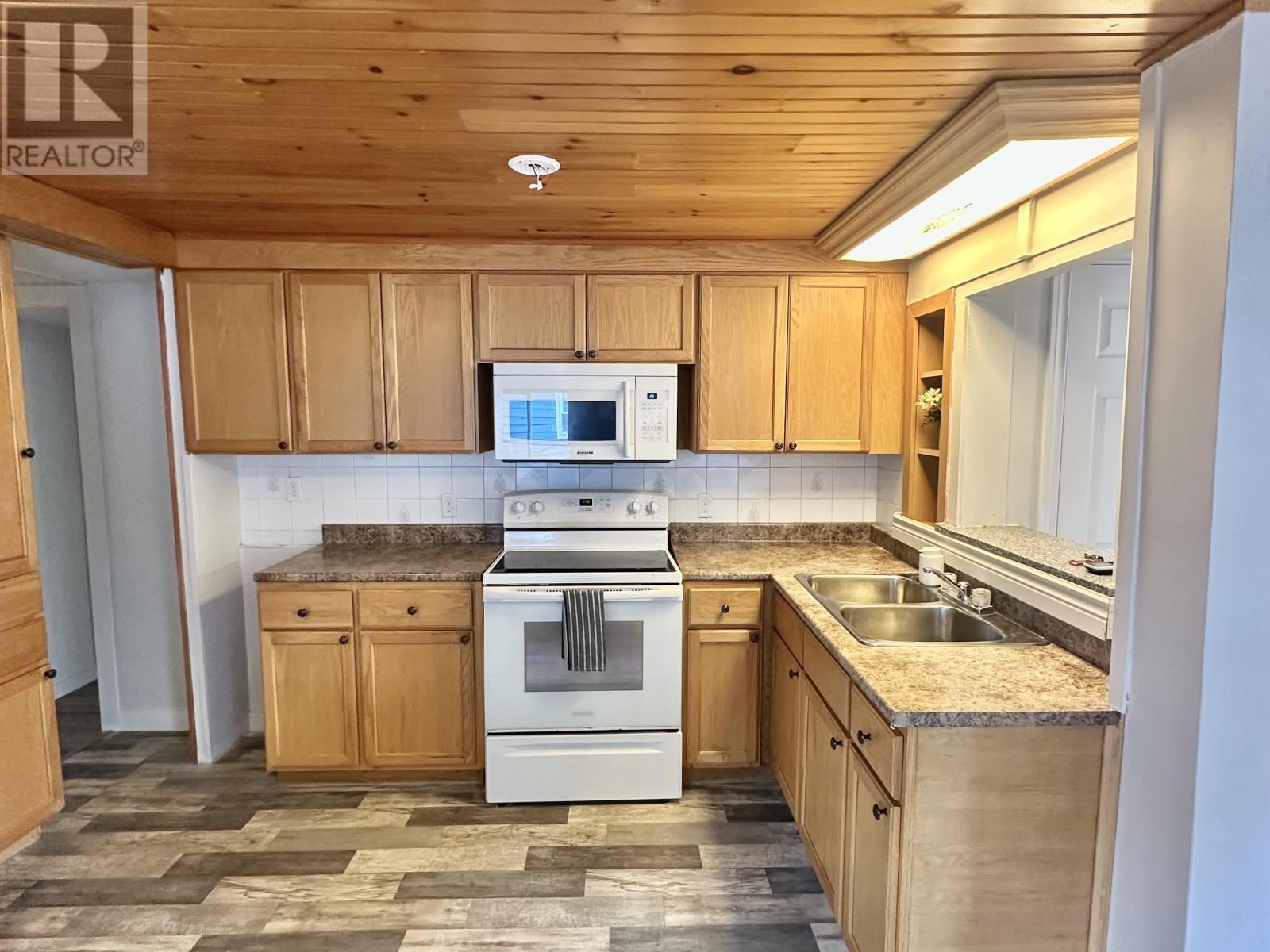 41 Park Avenue, Charlottetown, Prince Edward Island  C1A 6R4 - Photo 14 - 202524848