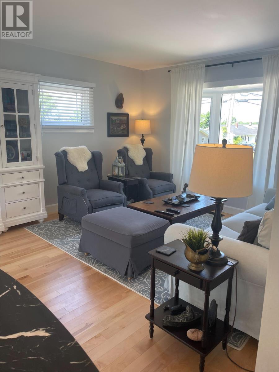 16 Moreau Drive, Charlottetown, Prince Edward Island  C1A 4R4 - Photo 3 - 202524940