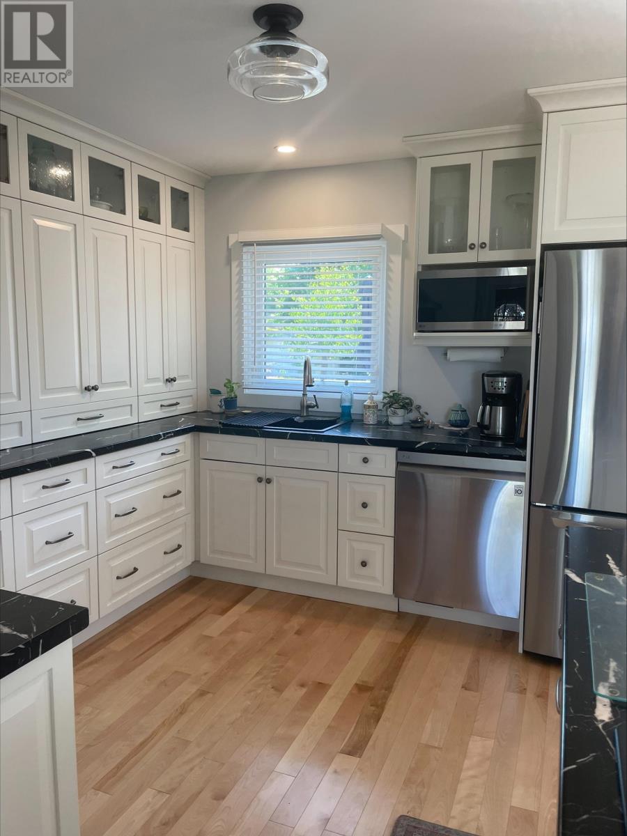 16 Moreau Drive, Charlottetown, Prince Edward Island  C1A 4R4 - Photo 5 - 202524940