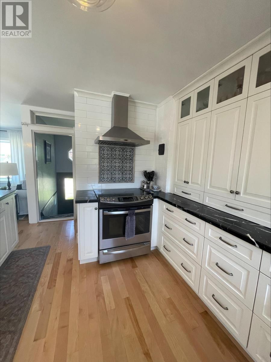 16 Moreau Drive, Charlottetown, Prince Edward Island  C1A 4R4 - Photo 6 - 202524940