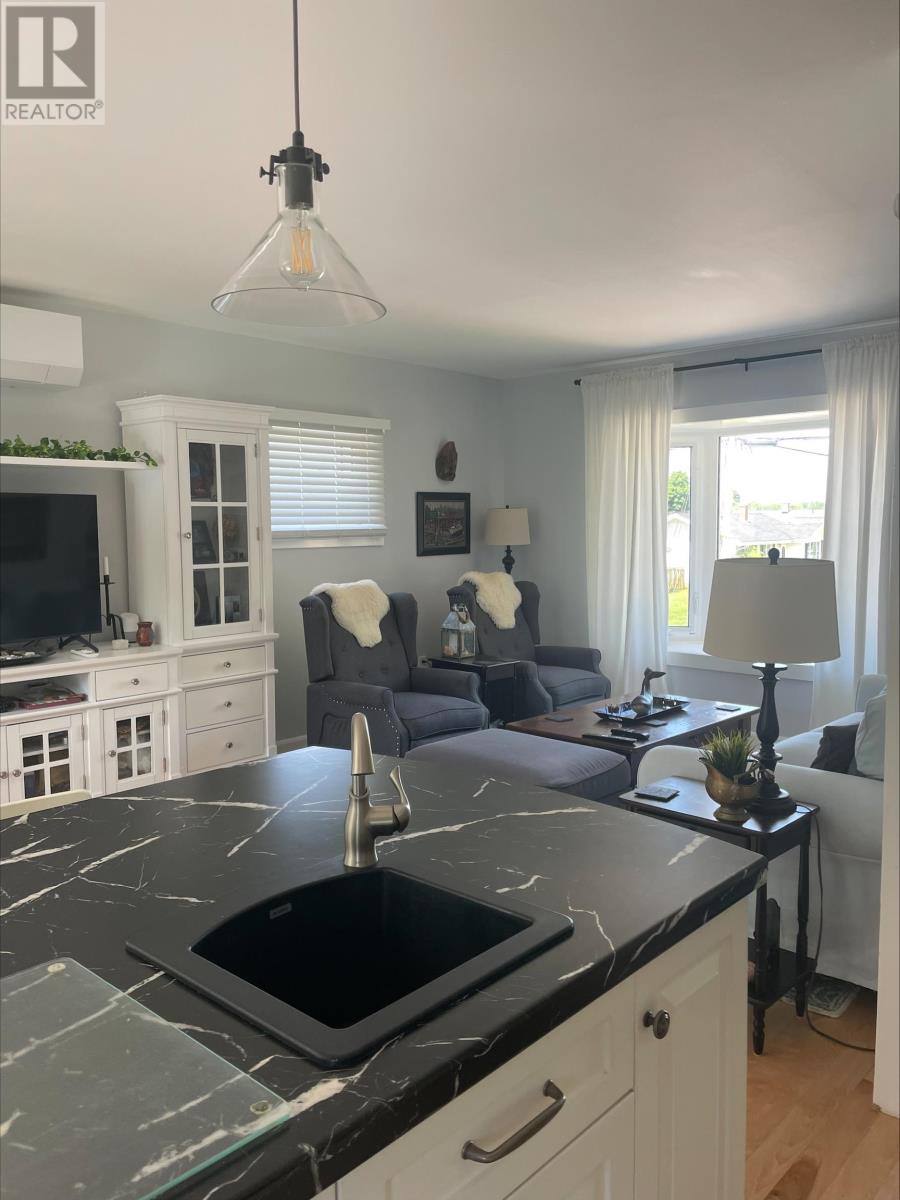 16 Moreau Drive, Charlottetown, Prince Edward Island  C1A 4R4 - Photo 7 - 202524940