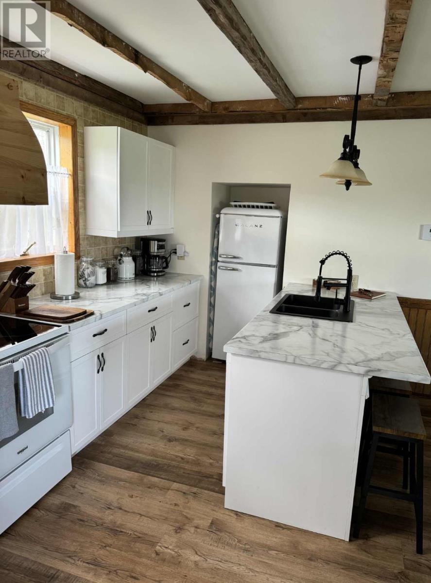 662 & 664 Long River Road, Long River, Prince Edward Island  C0B 1M0 - Photo 16 - 202525091