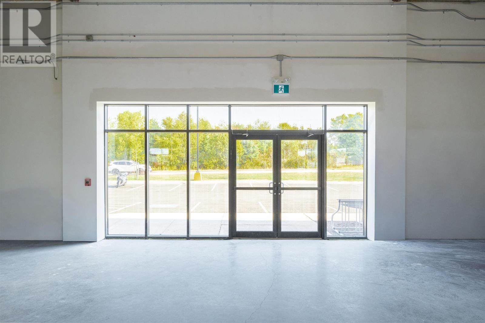 9 Irving Avenue, Stratford, Prince Edward Island  C1B 1N8 - Photo 11 - 202525315