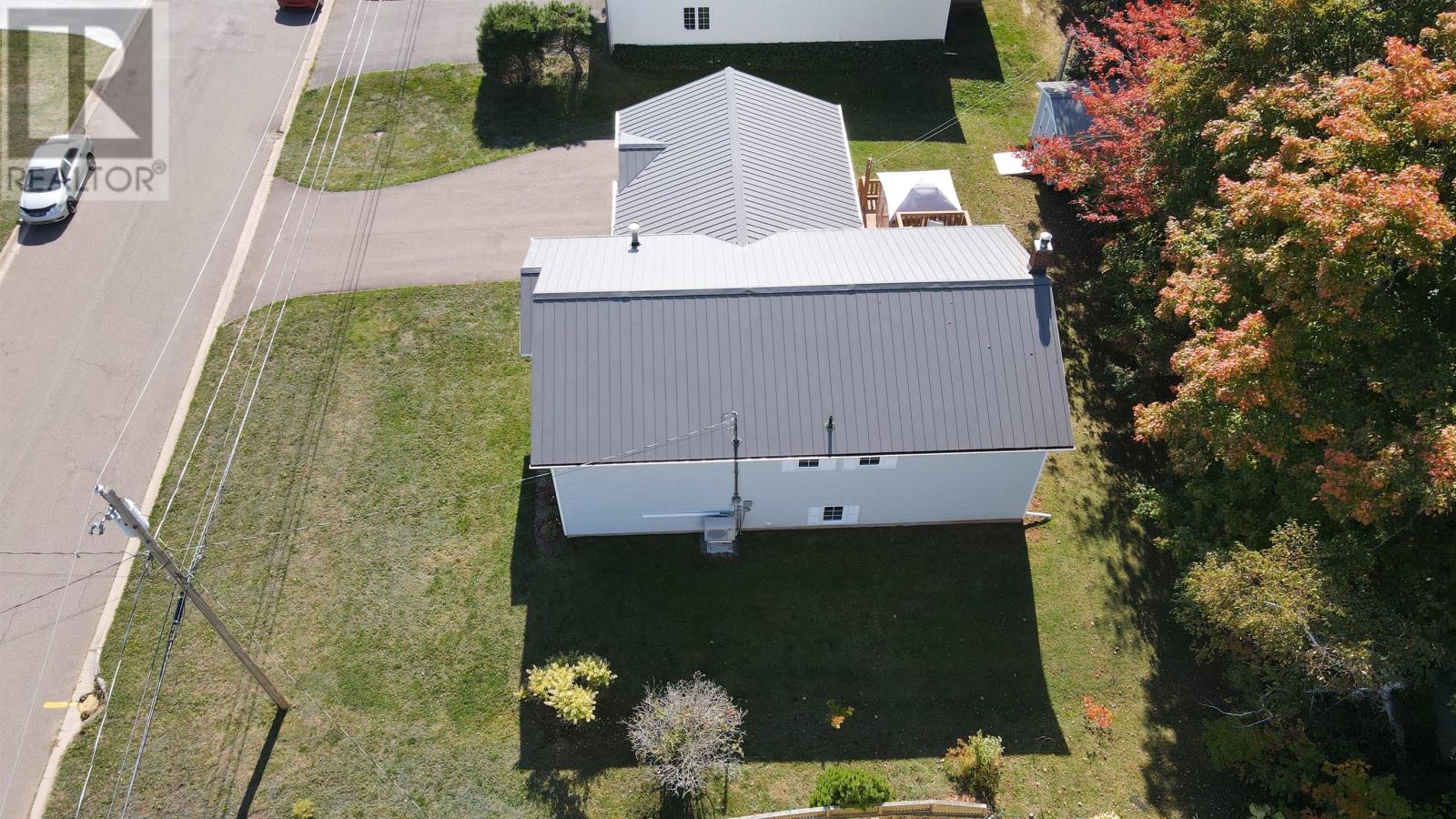 248 Colin Avenue, Summerside, Prince Edward Island  C1N 5W5 - Photo 6 - 202525450