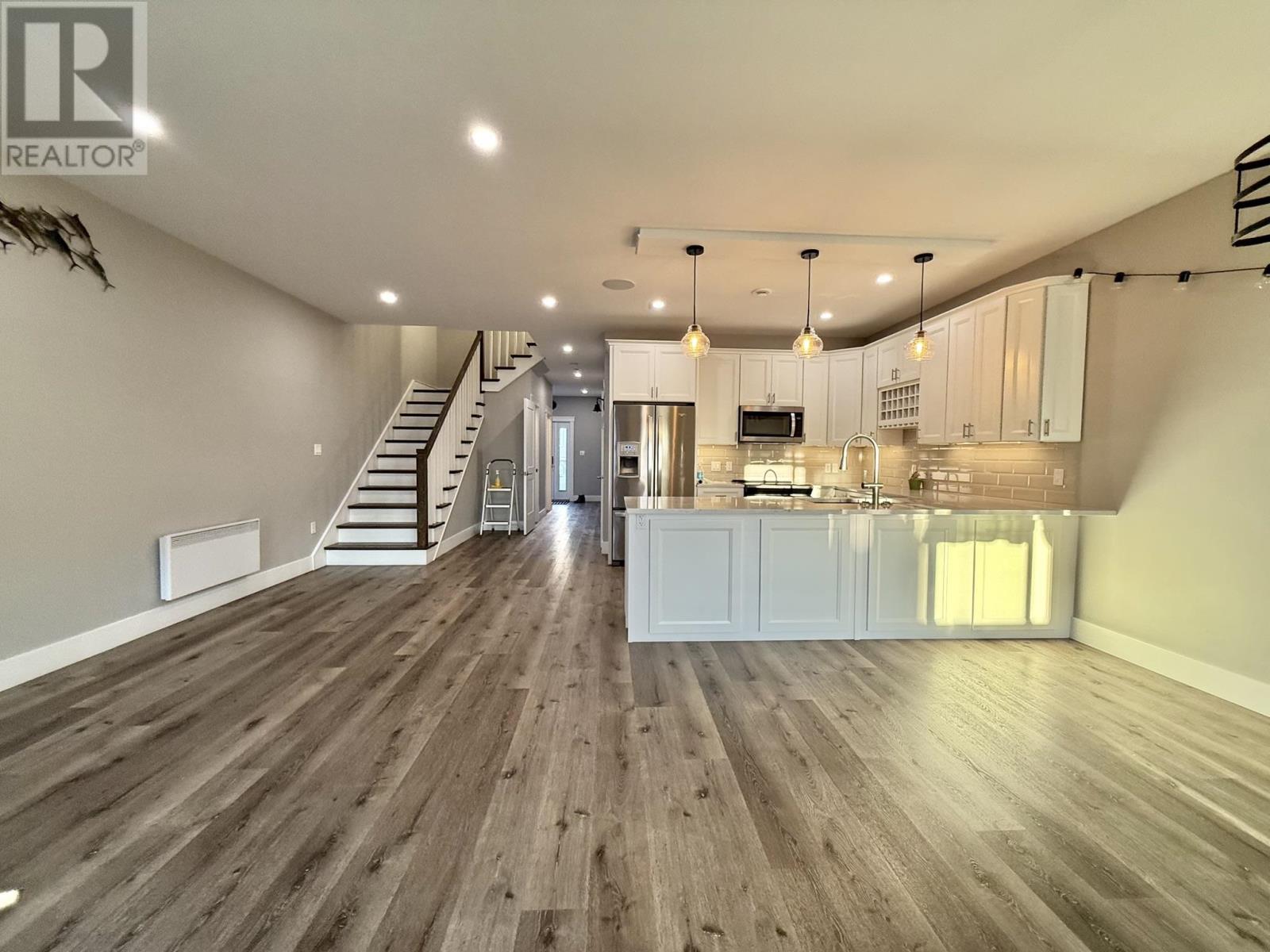 4 12 Harold Court, Cornwall, Prince Edward Island  C0A 1H3 - Photo 2 - 202525488