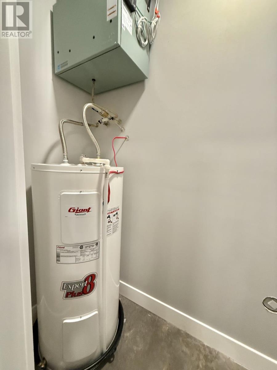 4 12 Harold Court, Cornwall, Prince Edward Island  C0A 1H3 - Photo 40 - 202525488