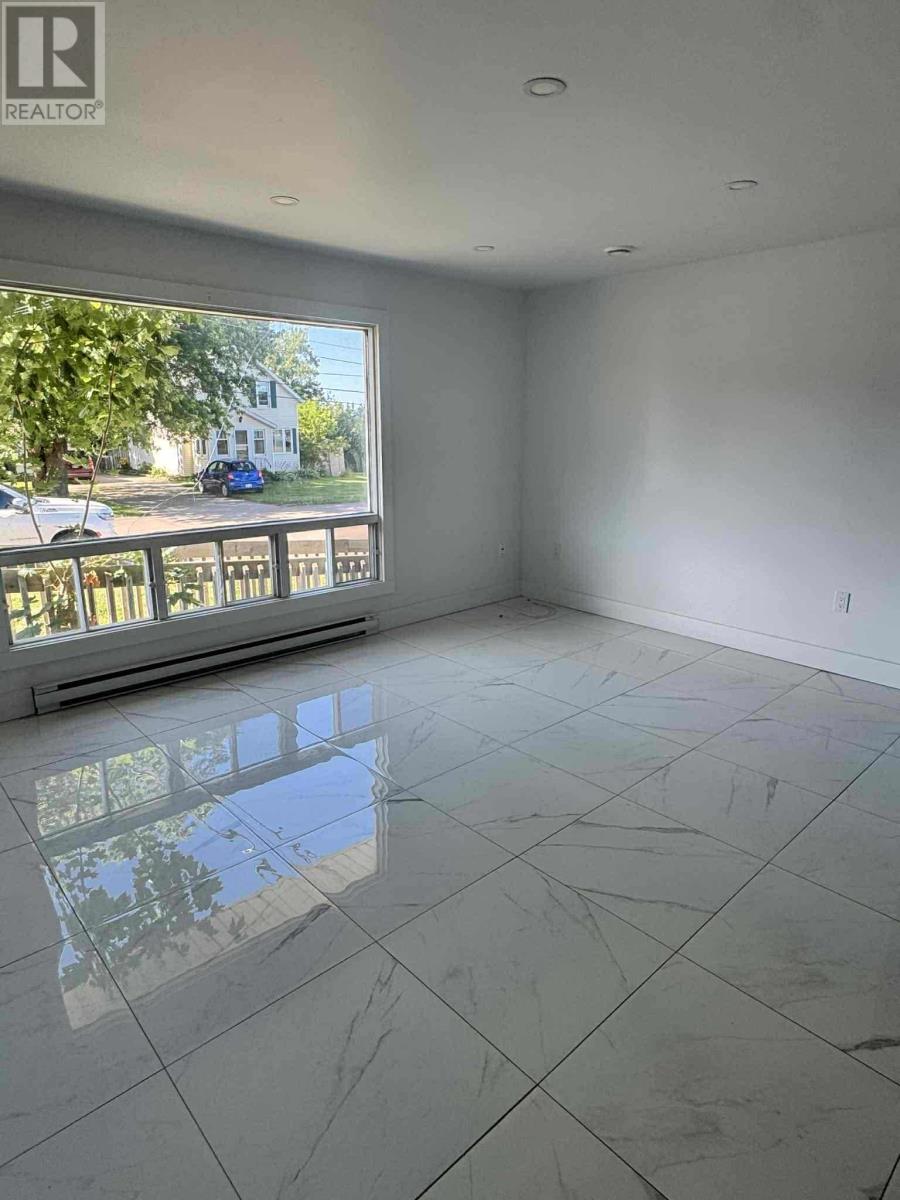 30 Pleasant Street, Kensington, Prince Edward Island  C0B 1M0 - Photo 5 - 202525494