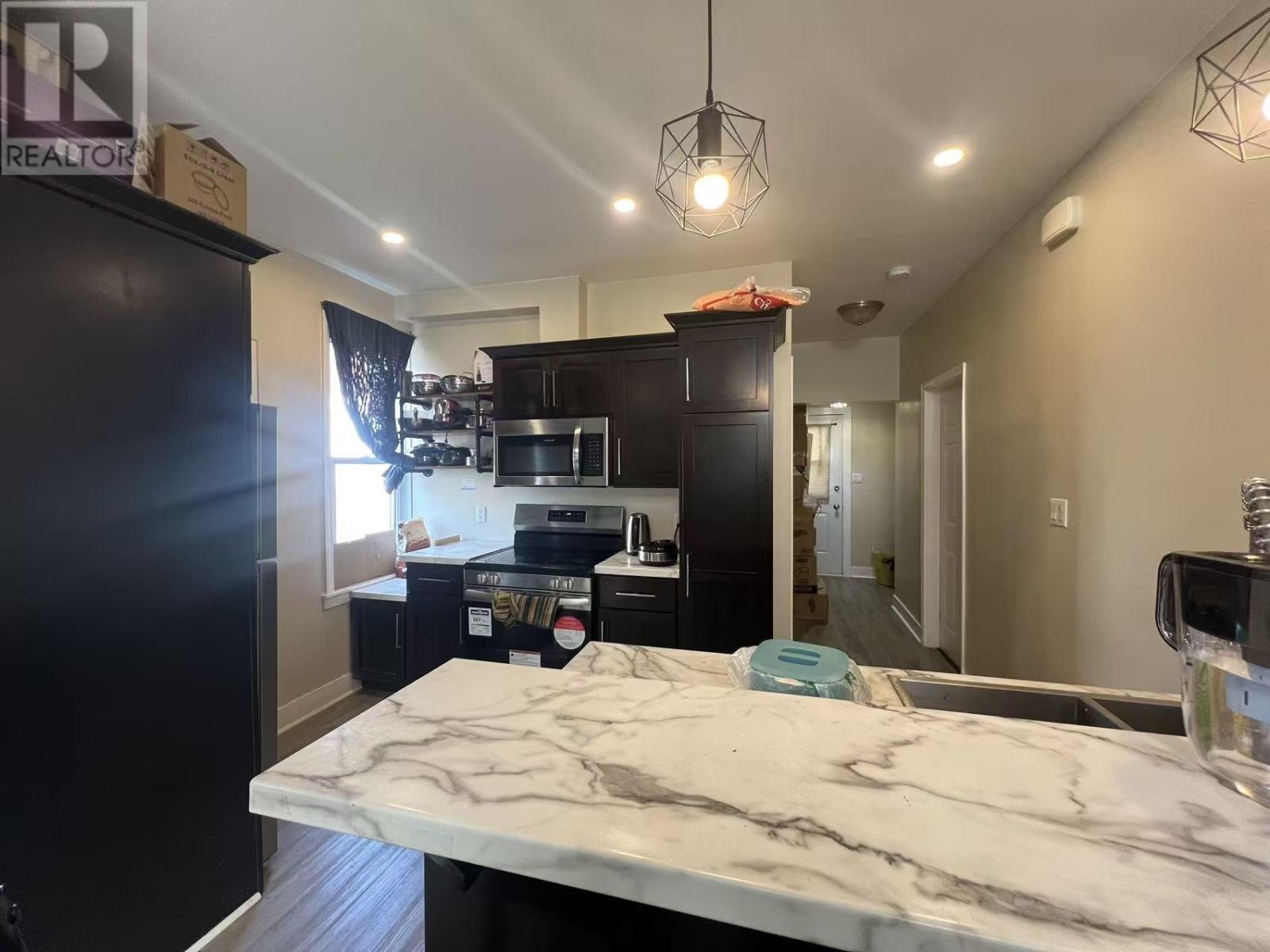 190 Weymouth Street, Charlottetown, Prince Edward Island  C1A 4Z3 - Photo 8 - 202525634