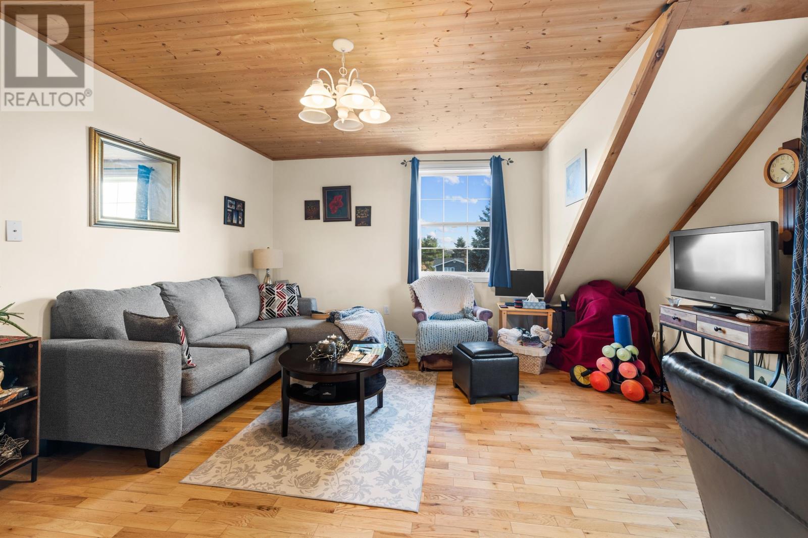 33 Marianne Drive, Cornwall, Prince Edward Island  C0A 1H8 - Photo 38 - 202525895