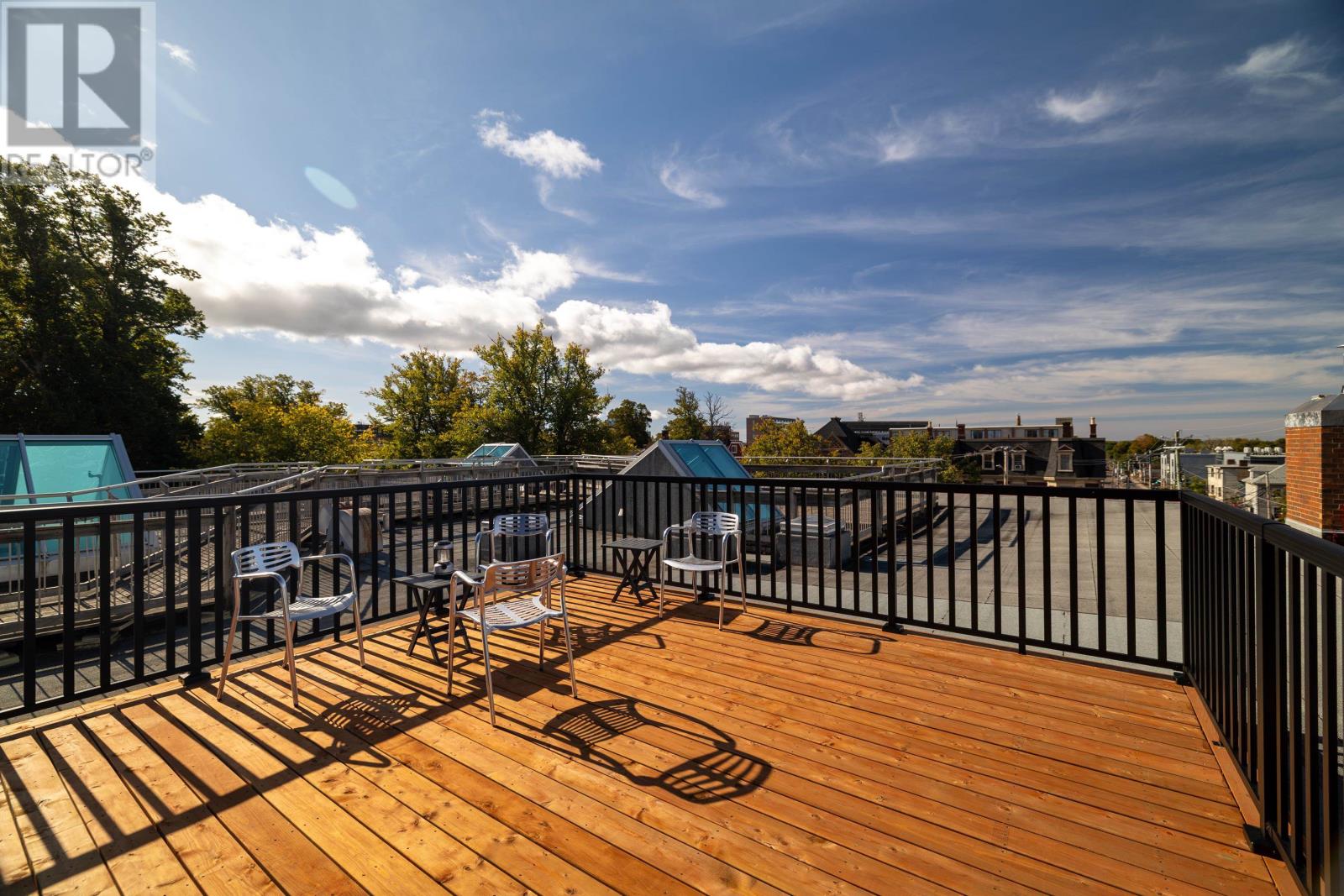 22 252 Prince Street, Charlottetown, Prince Edward Island  C1A 4S1 - Photo 19 - 202525944