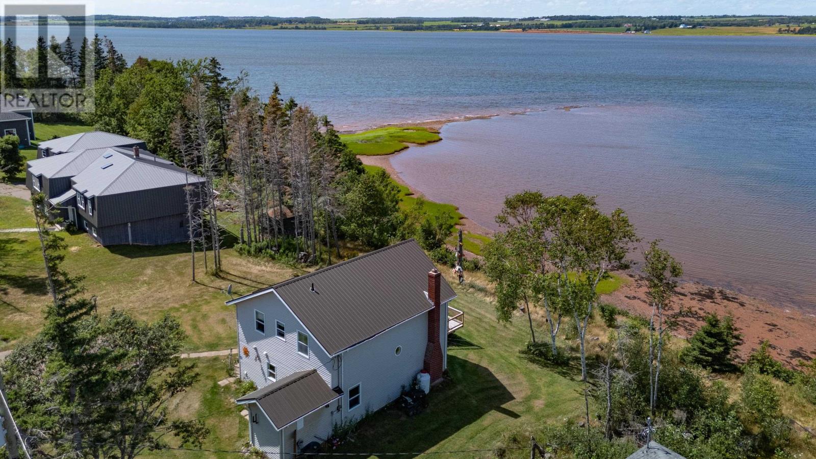 39 Riverbank Drive, Johnstons River, Prince Edward Island  C1B 3E7 - Photo 2 - 202525964