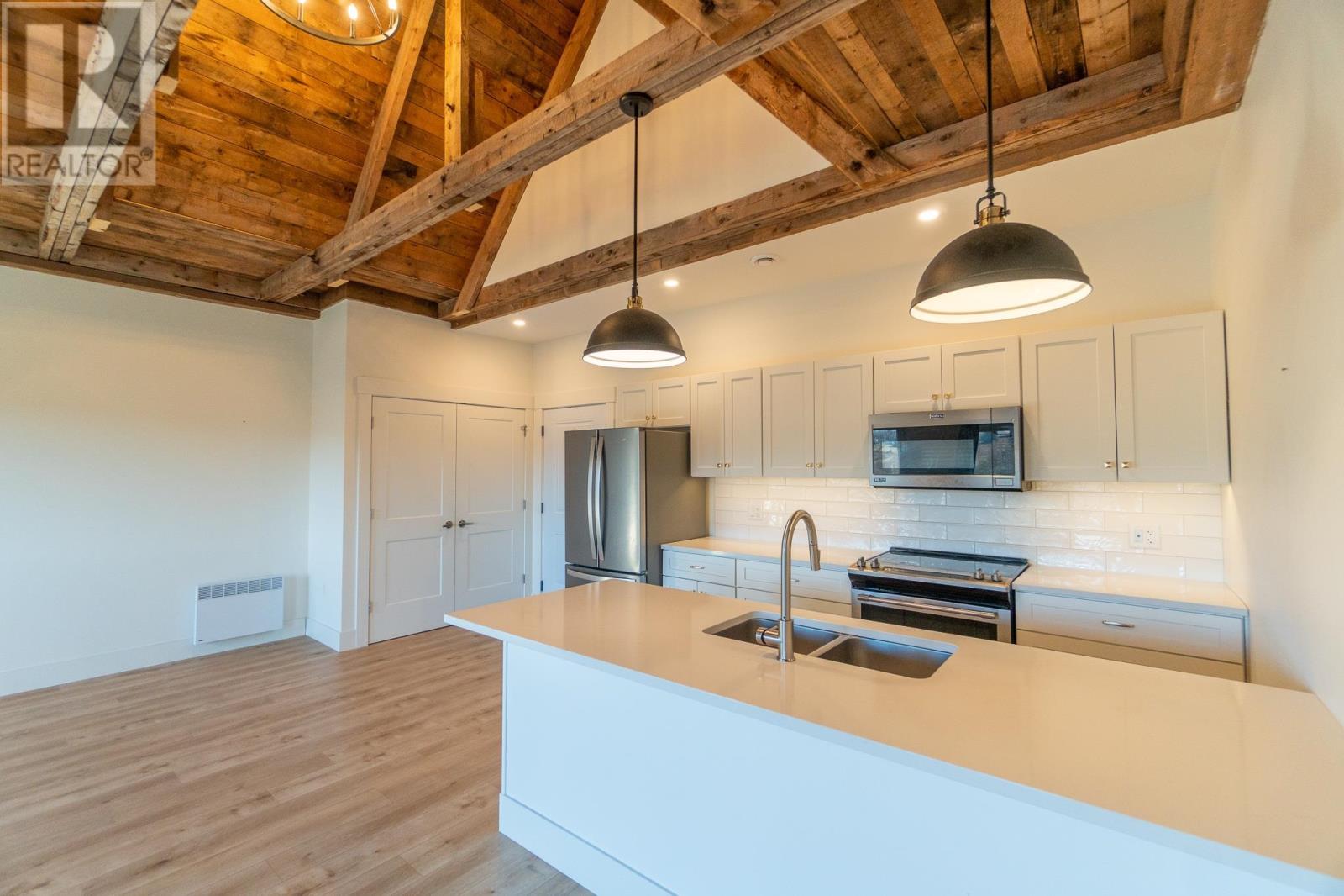 403 19719 Rte 2, Hunter River, Prince Edward Island  C0A 1N0 - Photo 8 - 202525968