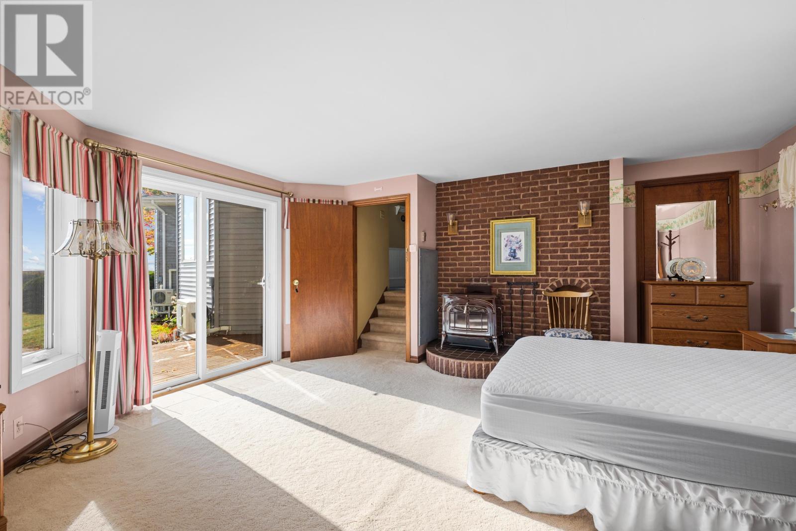 203 Ferry Road, Cornwall, Prince Edward Island  C0A 1H4 - Photo 21 - 202526239