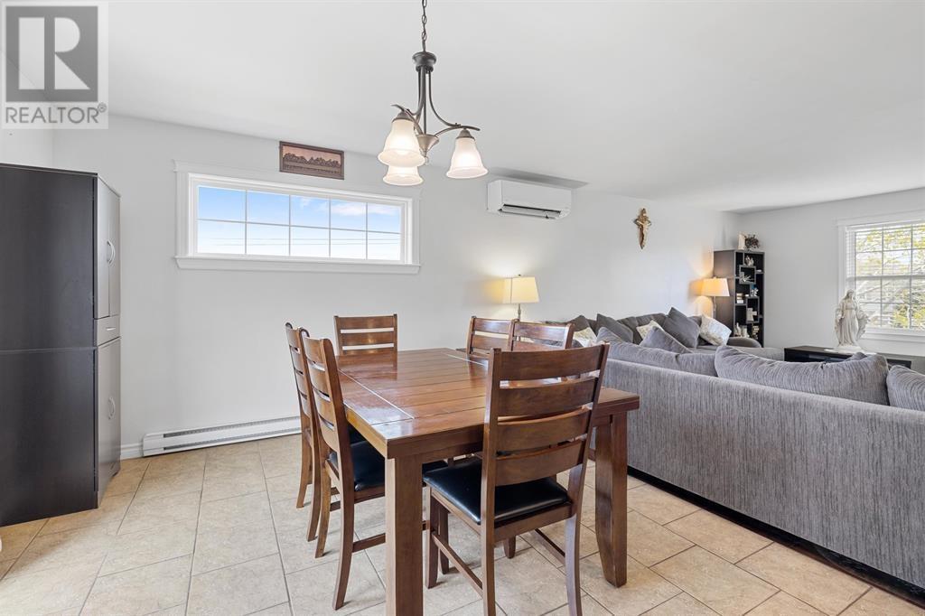 37 Rosebank Road, Stratford, Prince Edward Island  C1B 1E8 - Photo 13 - 202526257