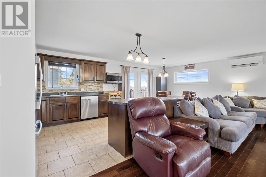 37 Rosebank Road, Stratford, Prince Edward Island  C1B 1E8 - Photo 15 - 202526257