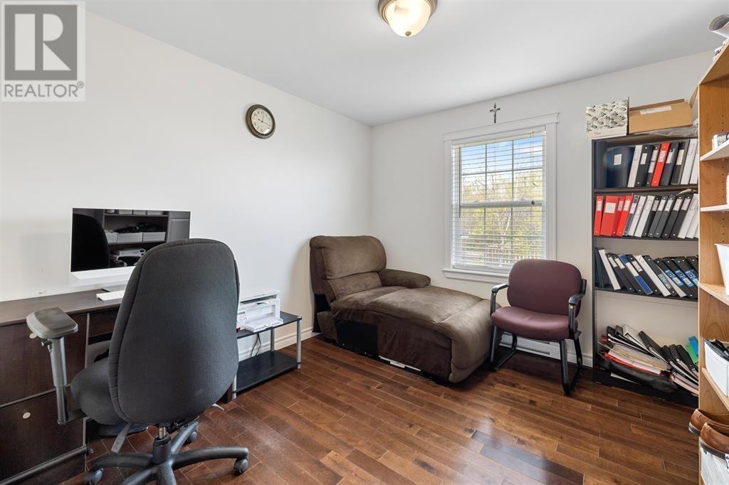 37 Rosebank Road, Stratford, Prince Edward Island  C1B 1E8 - Photo 18 - 202526257