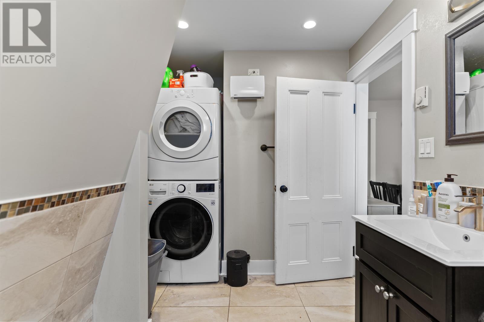 169 Dorchester Street, Charlottetown, Prince Edward Island  C1A 1E4 - Photo 18 - 202526259