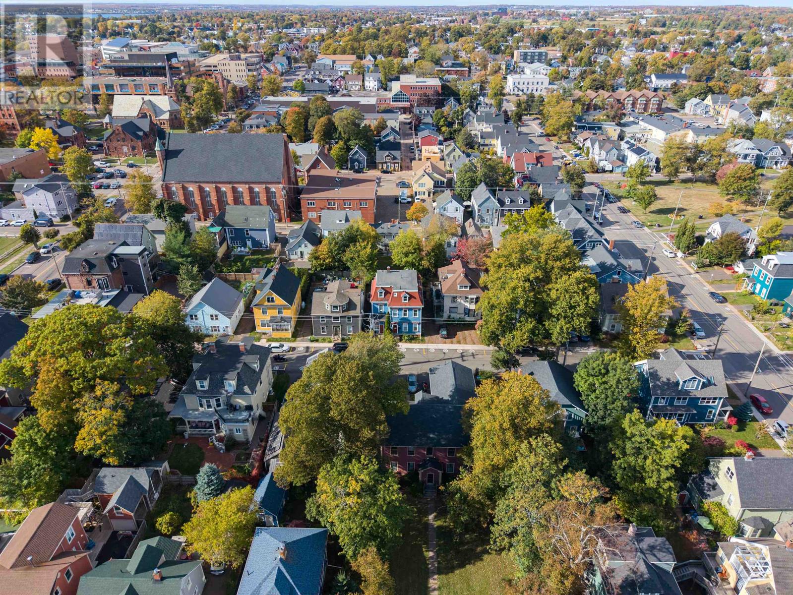 169 Dorchester Street, Charlottetown, Prince Edward Island  C1A 1E4 - Photo 4 - 202526259