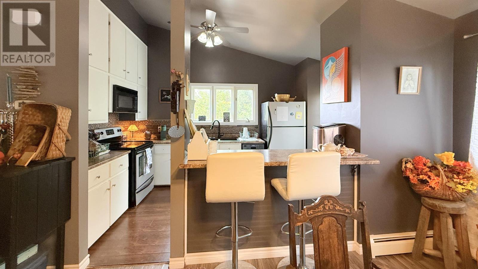 33 Phillips Street, Summerside, Prince Edward Island  C1N 4L2 - Photo 14 - 202526298