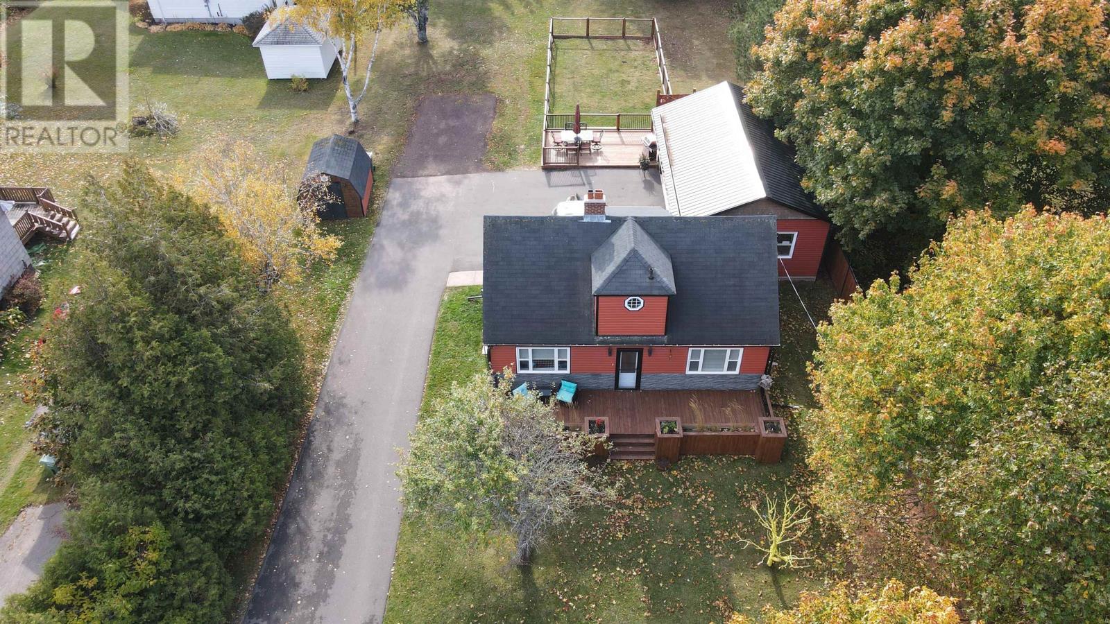 19 Pope Road, Summerside, Prince Edward Island  C1N 4C7 - Photo 2 - 202526473