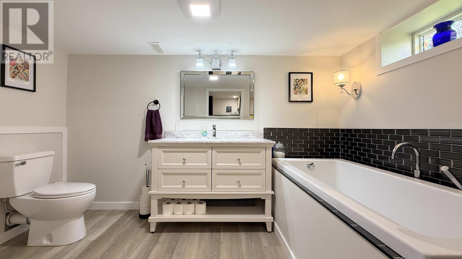 19 Pope Road, Summerside, Prince Edward Island  C1N 4C7 - Photo 33 - 202526473