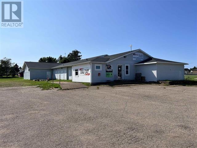 256 Main Street, Borden-Carleton, Prince Edward Island  C0B 1X0 - Photo 1 - 202526584
